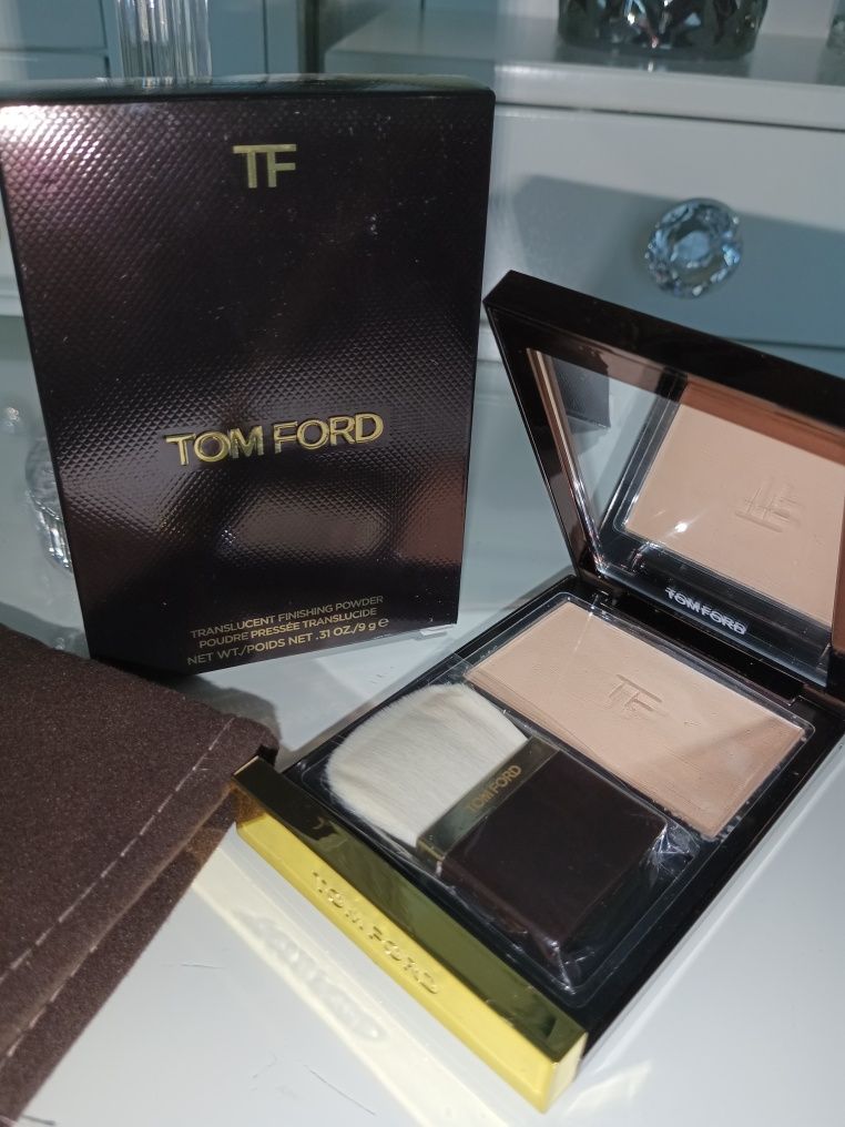 Tom ford transculent puder do twarzy z lusterkiem oryginalny