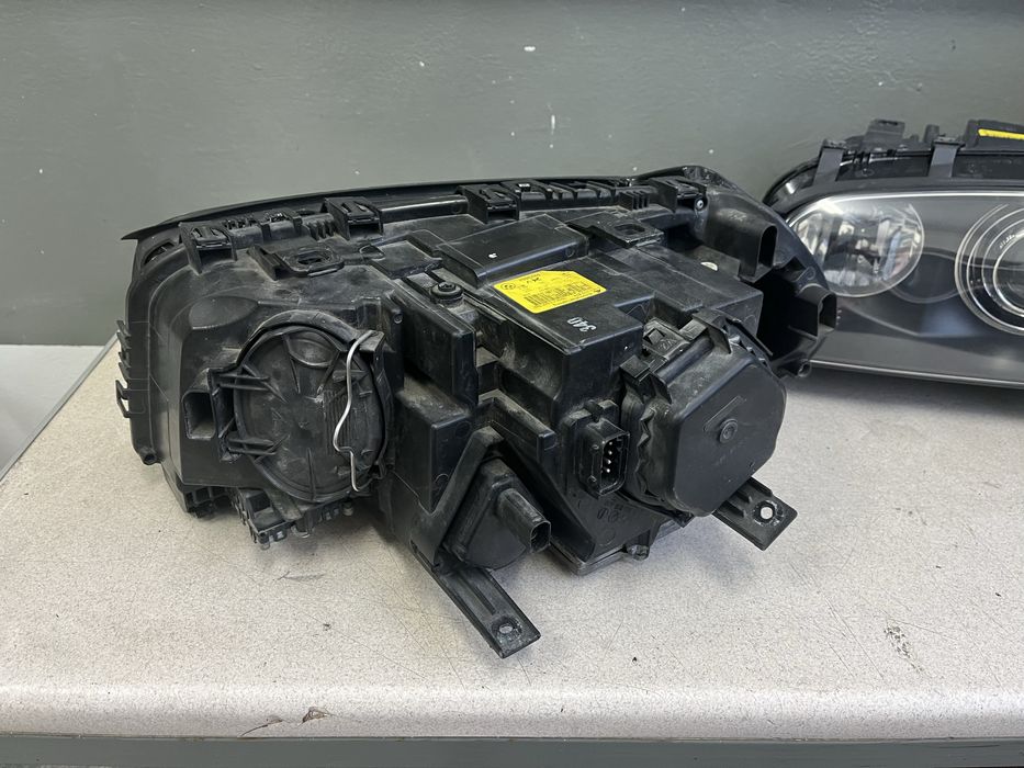 Bmw e83 X3 lampy skrętne bi xenon kompletne reflektory dynamic