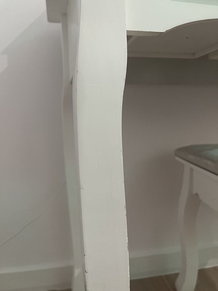 toaletka z oświetleniem led