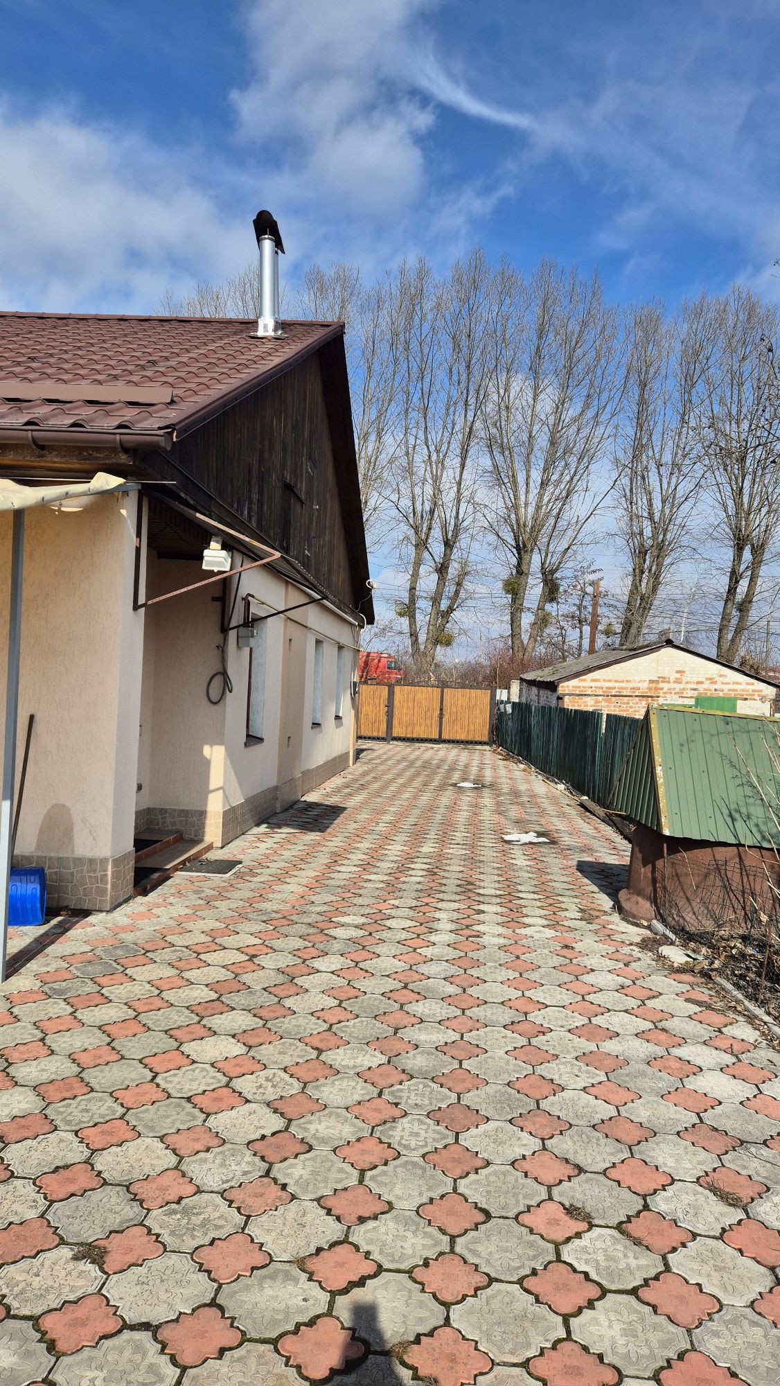 Окремий будинок по вул Київське Шосе, Мар'янівка