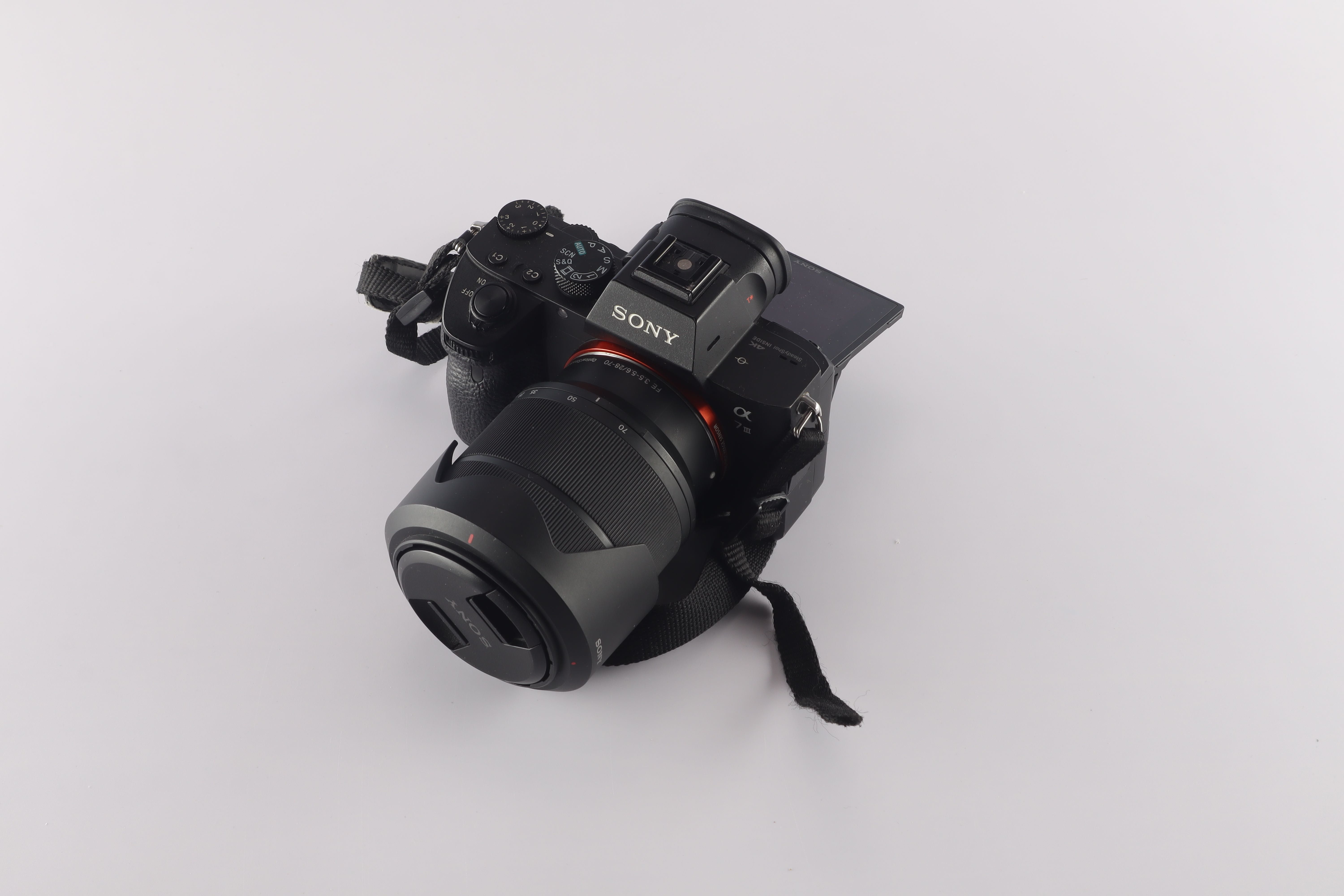 Sony A7 iii body у чудовому стані, коробка з чеками 3 акума та зарядка