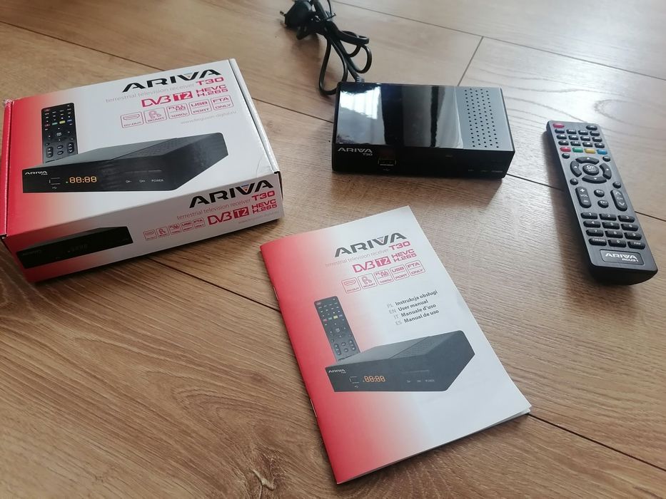 Tuner cyfrowy DVBT2 Ariva T30