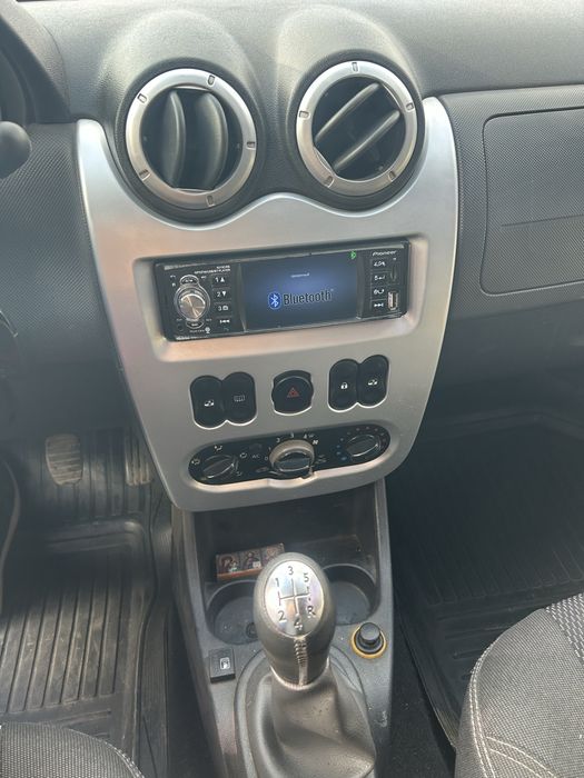 Renault Sandero StepWay 2011