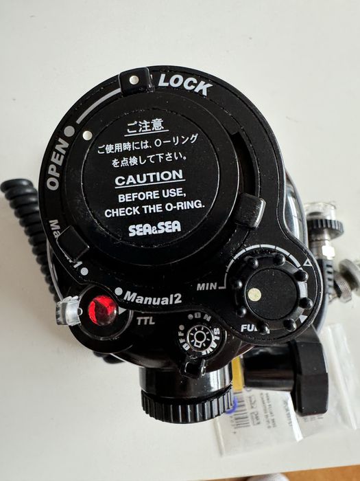 Flash Sea&Sea YS-110a