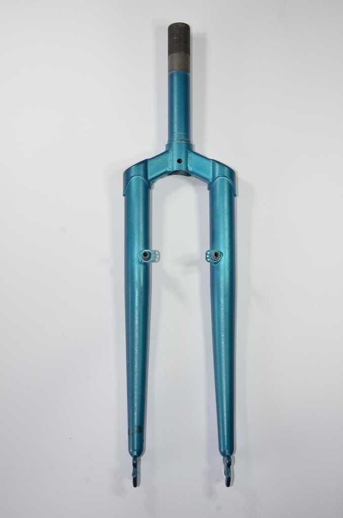 Nowy retro widelec GIANT stalowy 26" gwint 1 1/8" 28,6 odcień zieleni