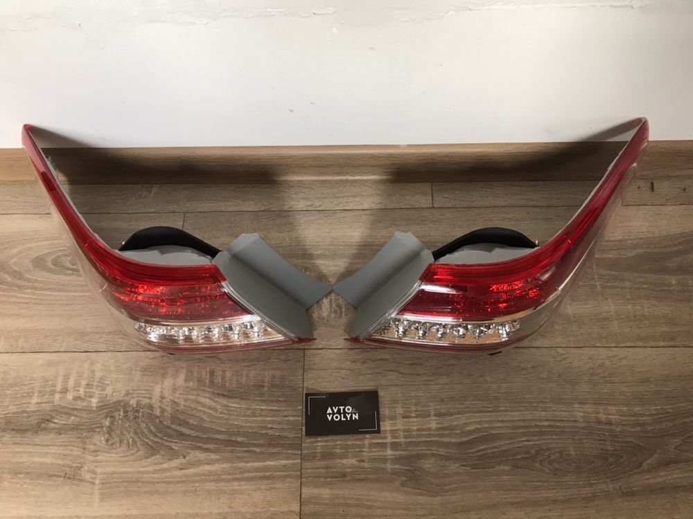 Фонарь фонари фари Toyota Camry 45 10-11r камри 45 LED