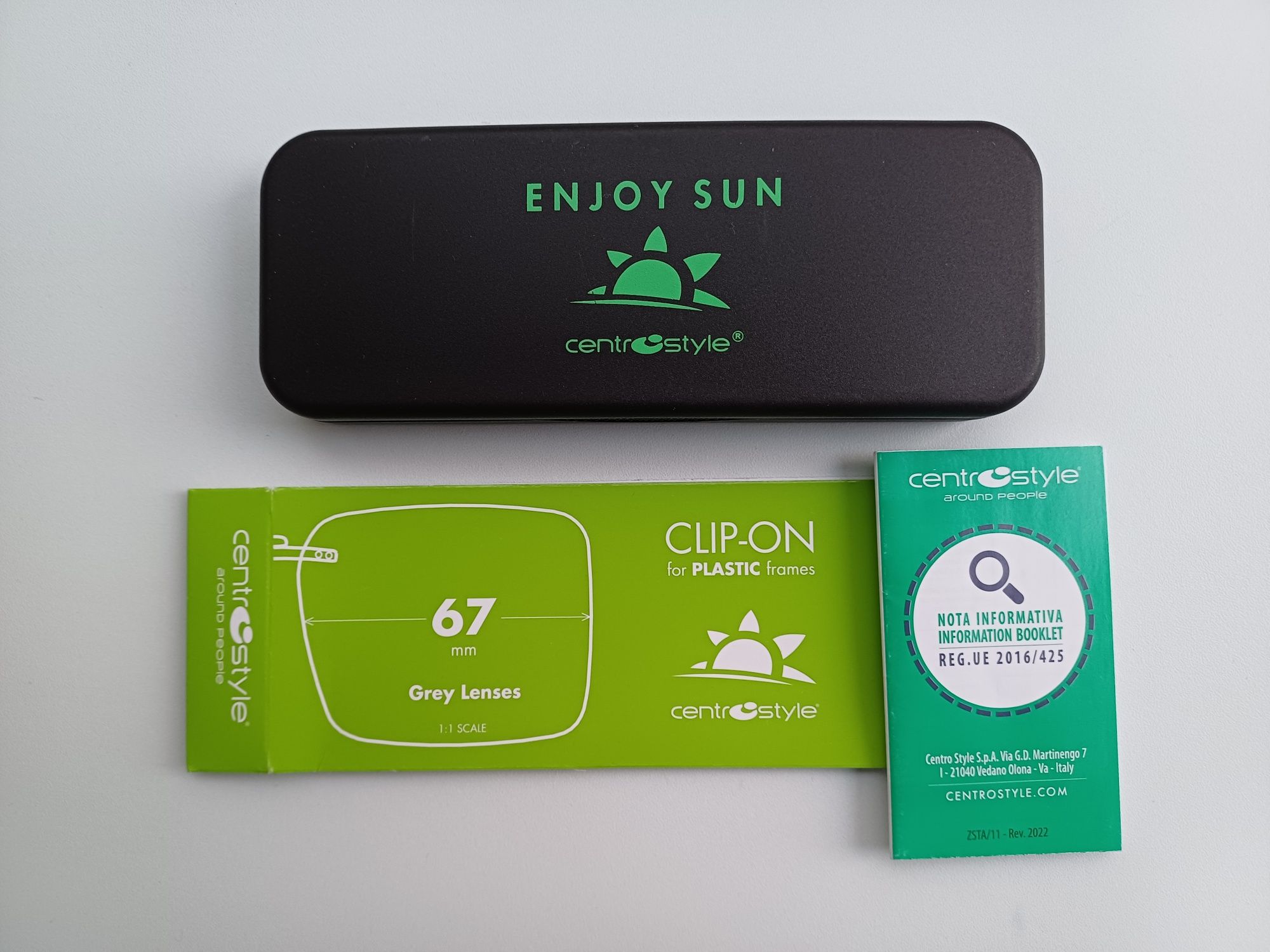 Óculos de sol clip-on, para aplicar sobre óculos normais - NOVOS