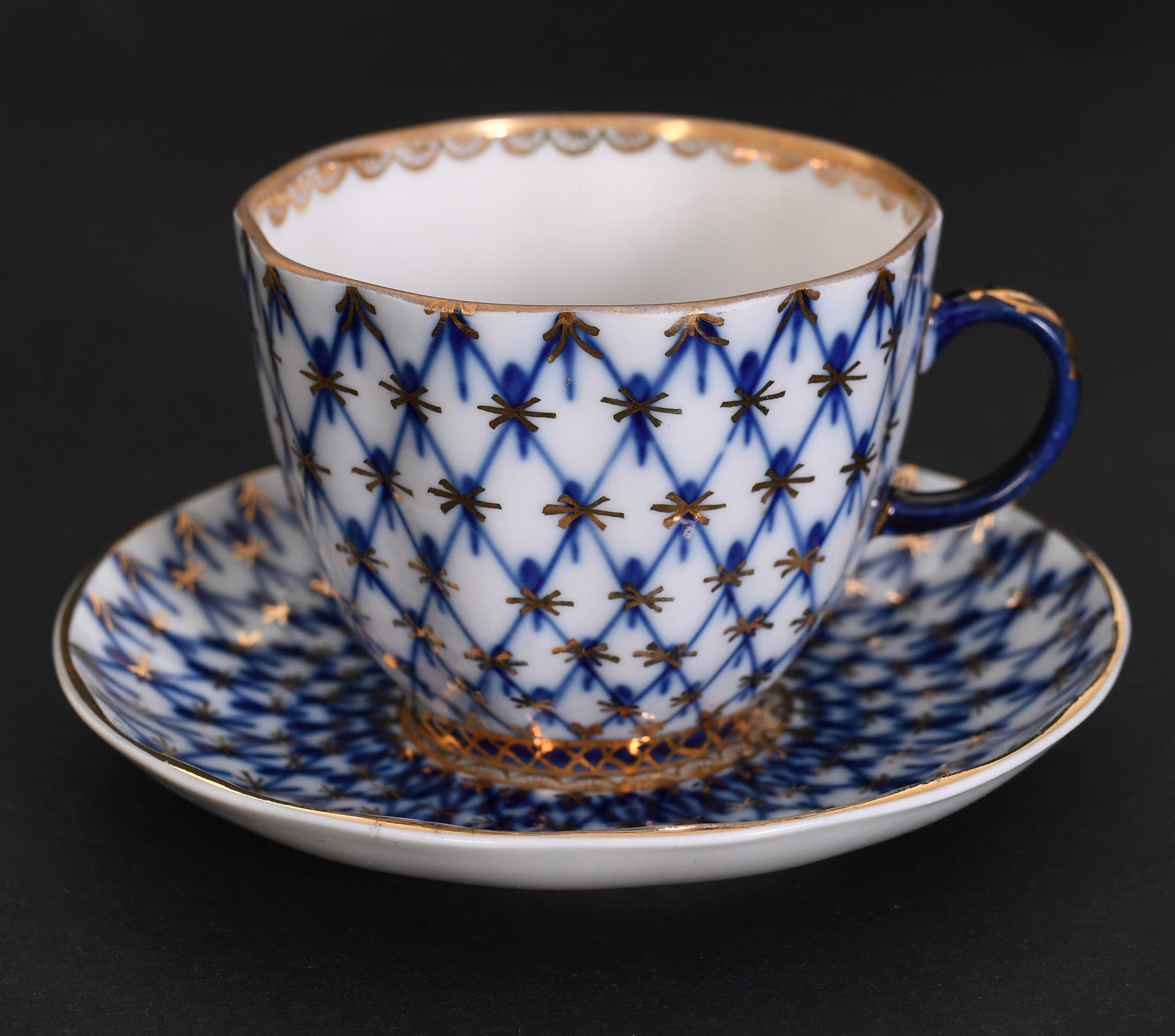 Łomonosow elegancki duet porcelanowy kobaltowa siatka filiżanka spodek