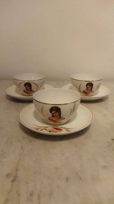 Três chávenas de café - vista alegre - Decoração Damas