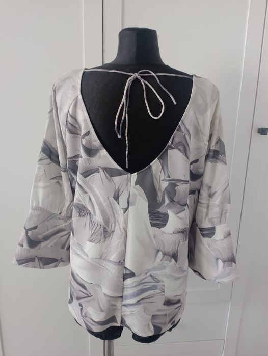 Elegancka bluzka damska 44