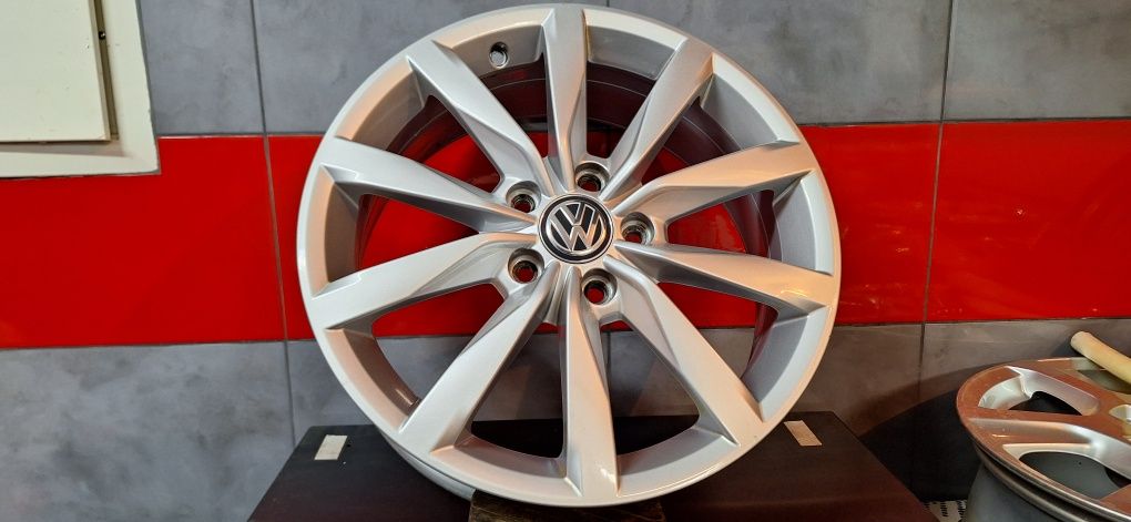 Alufelgi 17 5x112 VW B7 B8 golf oryginał