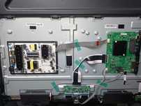 Smart TV Hisense 65 ,LCD partido, todas as peças impecaveis