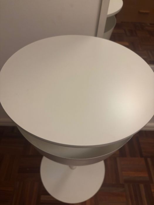 Mesa de apoio alta IKEA