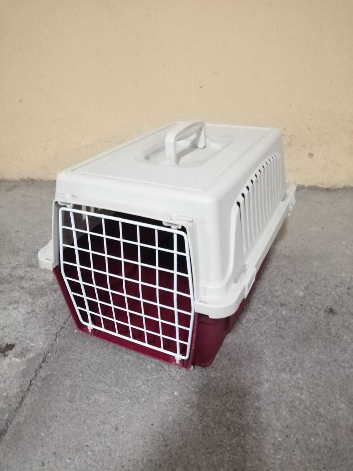 Transportadora para Gato ou Cão Marca Ferplast