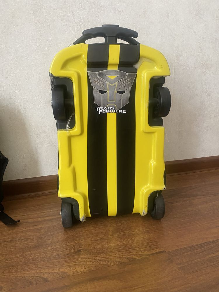 Чемодан и рюкзак детский