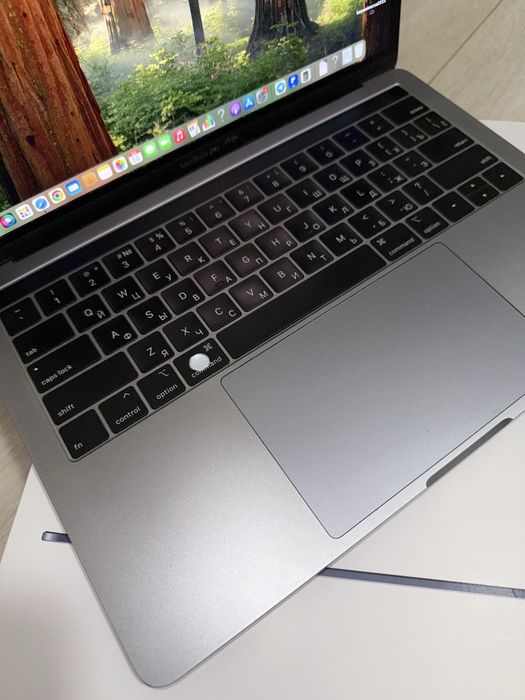 Apple MacBook Pro 13 Touch Bar 128GB 2019