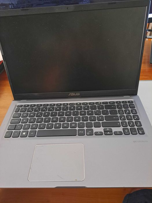 Portátil Asus M515D de 2021 em otimo estado