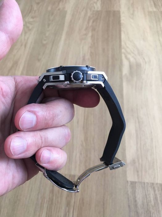 Ручний чоловічій  годдиник