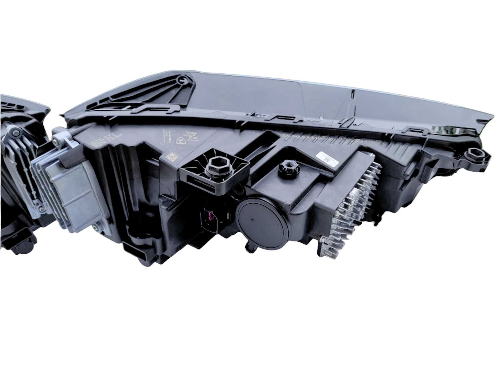 Lamborghini URUS [19-24] - lampa przednia przód LEWA PRAWA - EU