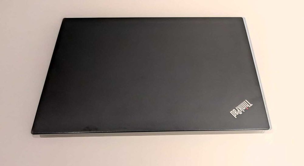 LENOVO Thinkpad T480s i7-8550u 16GbRAM 512Gb Wifi Win11 Pro