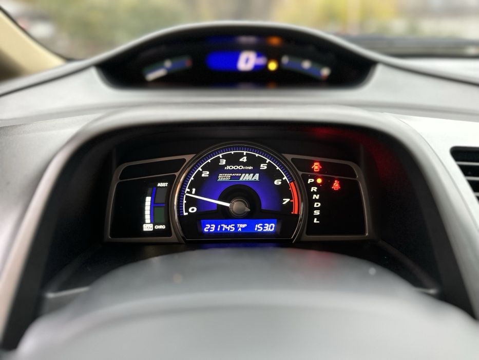 Honda Civic 1.3 гибрид