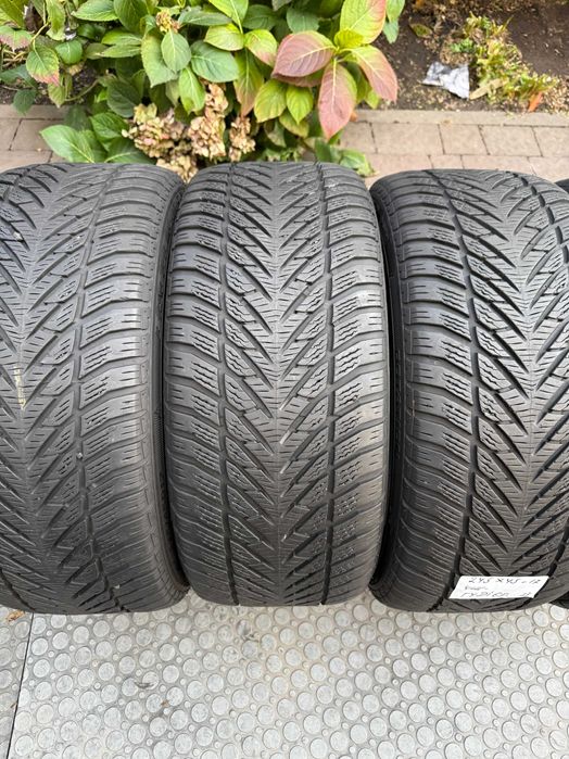 245-45 R17 99V Goodyear Eagle Ultra Grip Run Flat RSC (bmw) 2023 4шт