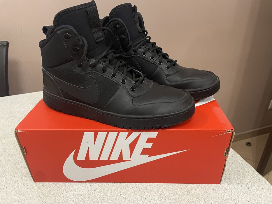 Зимові чоловічі кросівки  Nike