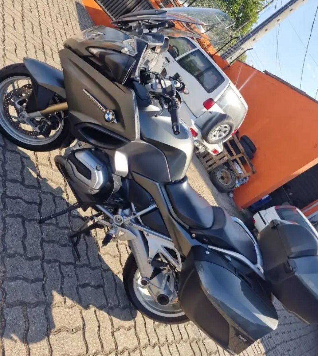 BMW  R  1200 RT.