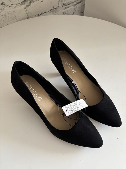 Klasyczne czarne szpilki marki Peacocks Model Antoinette  Rozmiar 39