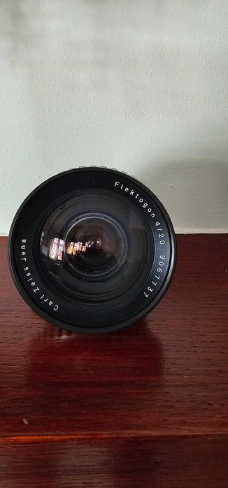 Obiektyw Carl Zeiss Flektogon 20mm f4. Mocowanie Exakta