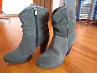 Полусапожки ботинки зимние женские 39 размер Marco Tozzi