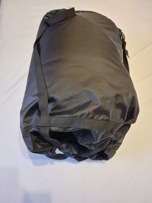 Спальний мішок військовий