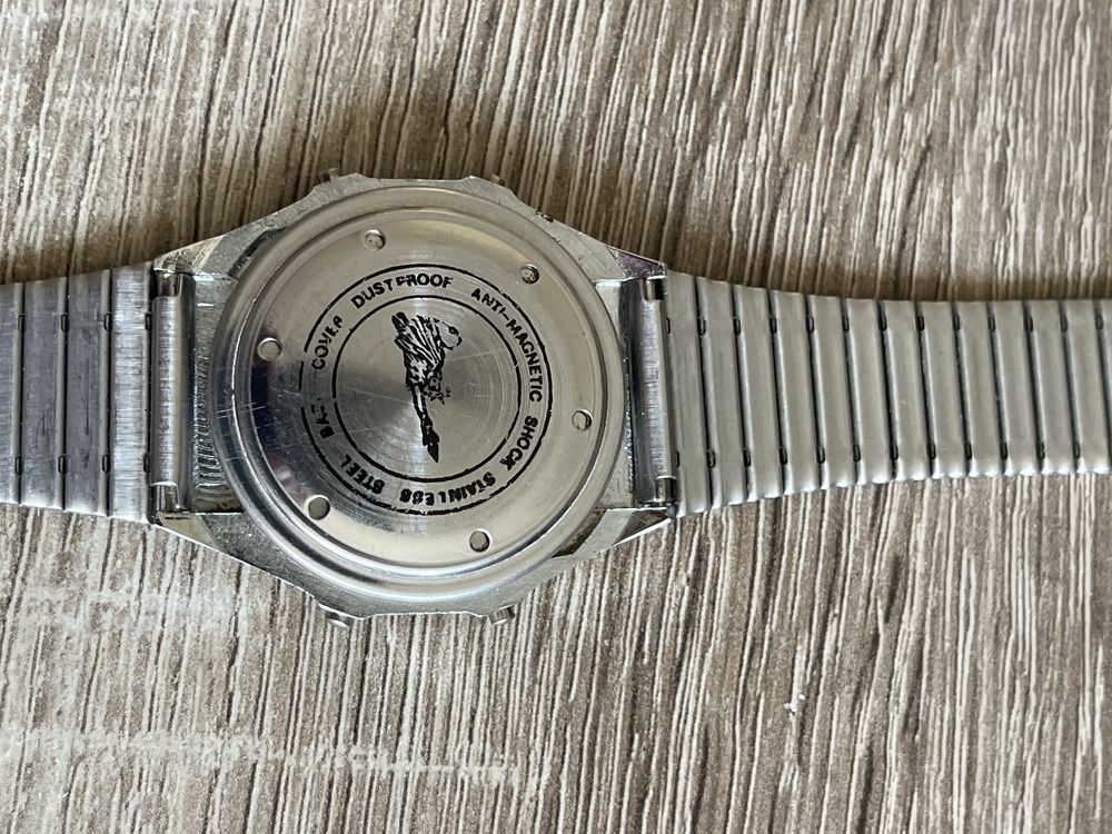 Zegarek Quartz 7 melody stan idealny