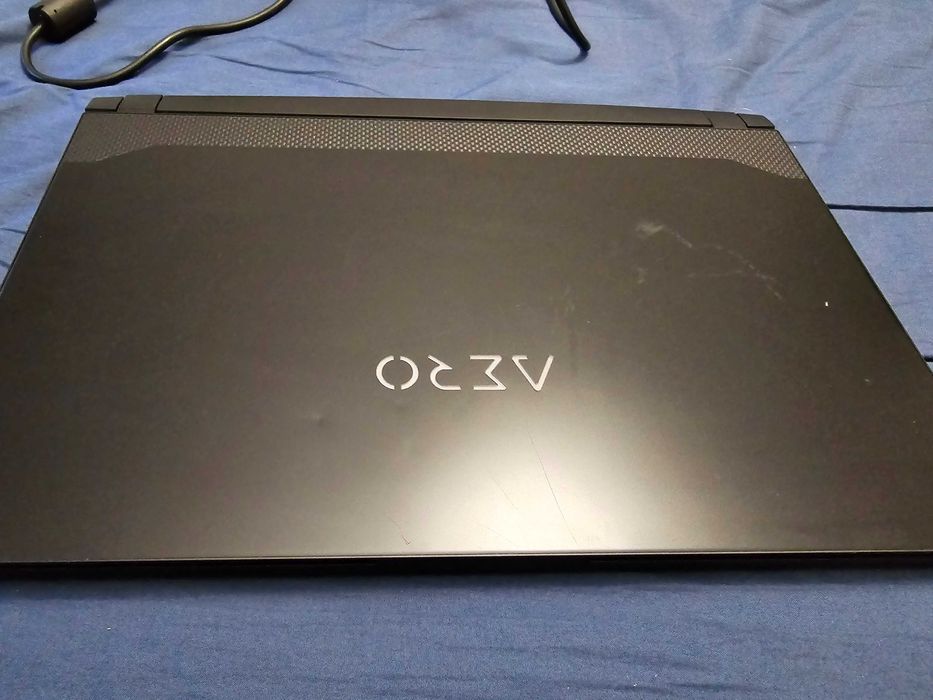 Laptop Gigabyte AERO 15 4K OLED KD Intel i7-11800H, RTX 3060 16GB/512