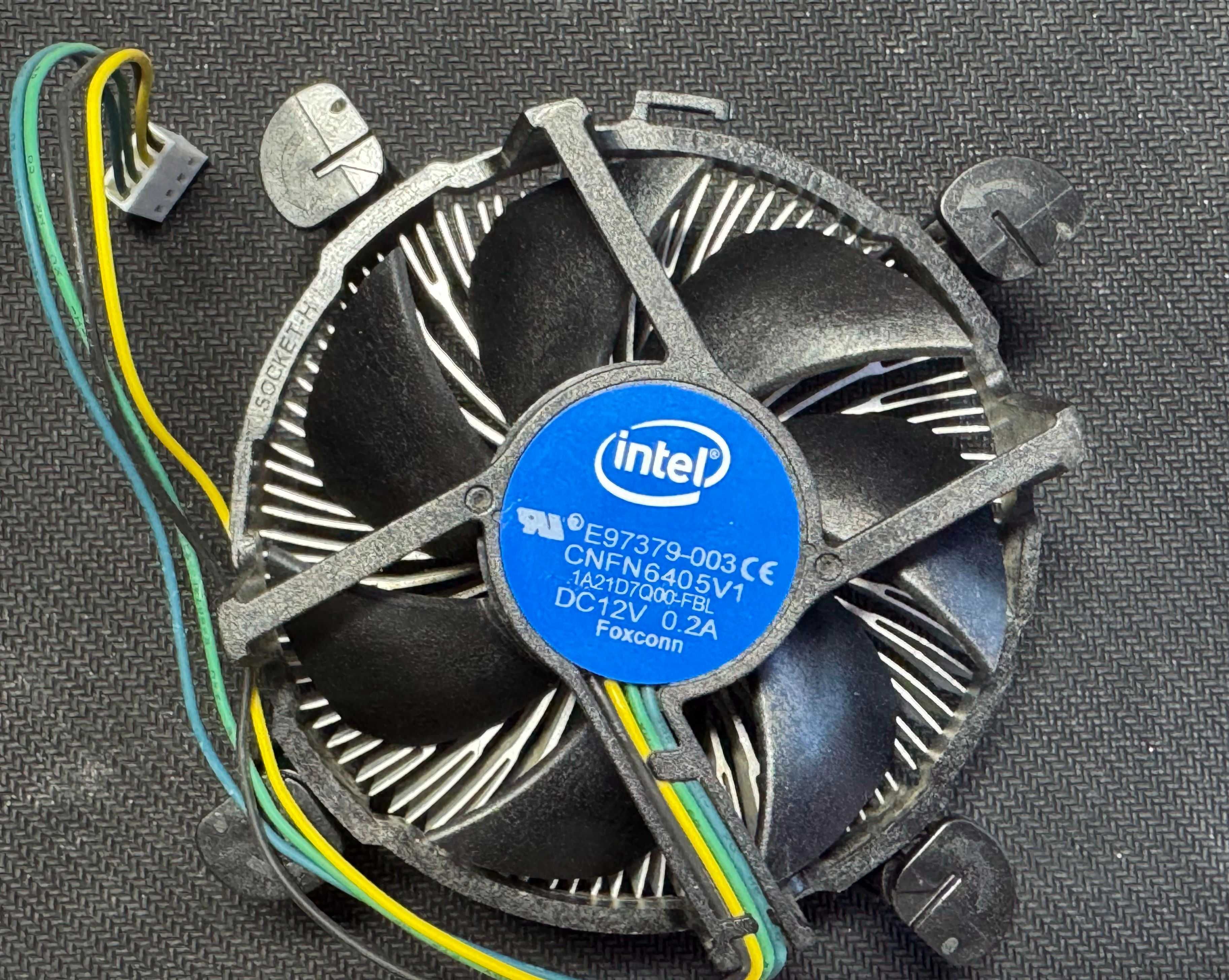 Процессор Intel Pentium Gold G4600 3.6GHz/8GT/s/3MB s1151 BOX HD 630