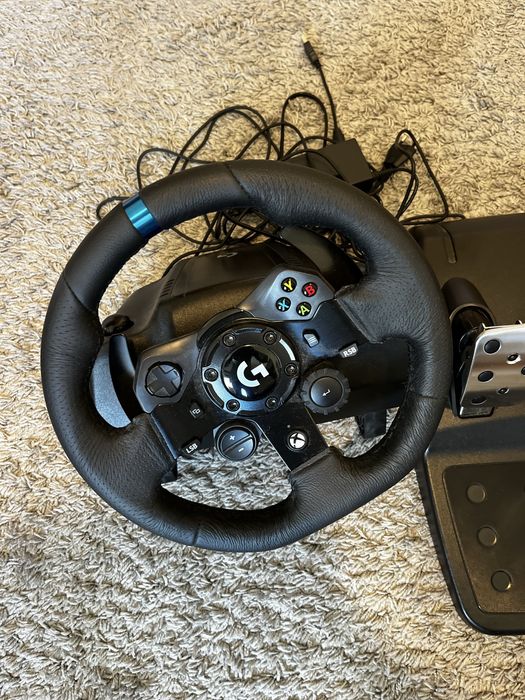 Volante Logitech G923 + Pedais