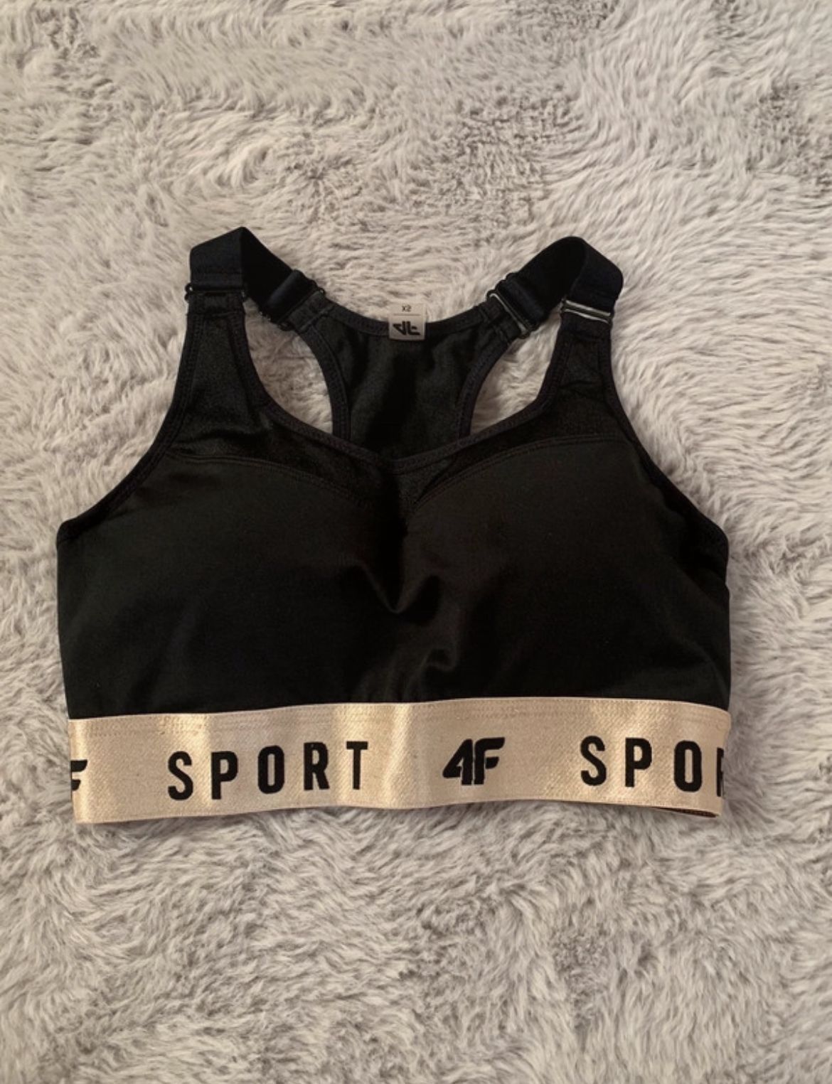 Top sportowy 4f, roz. XS