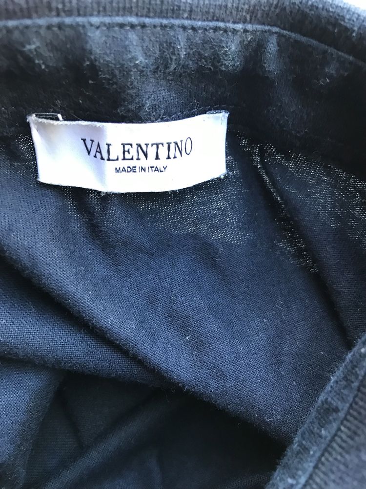 Продам футболку поло Valentino оригинал