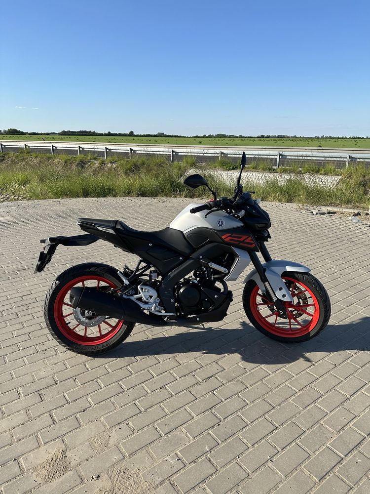 Yamaha mt125 super stan