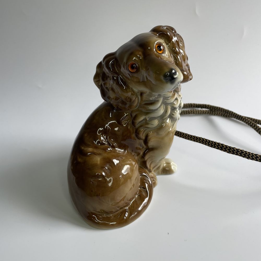 Porcelanowy Jamnik szorstkowłosy figurka psa stara Lampka perfumowa