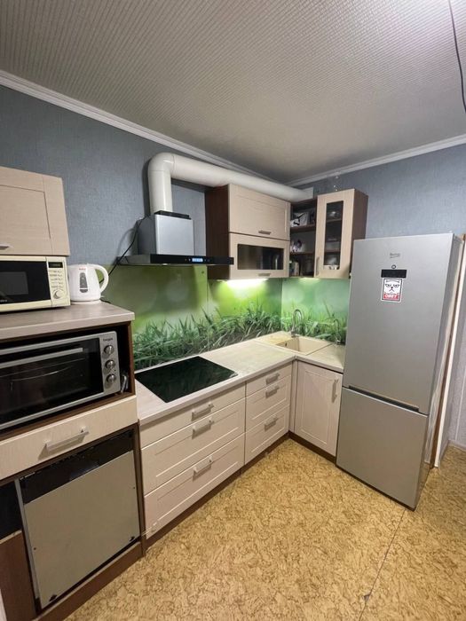 Продам 2к квартиру , Солнечный , набережная