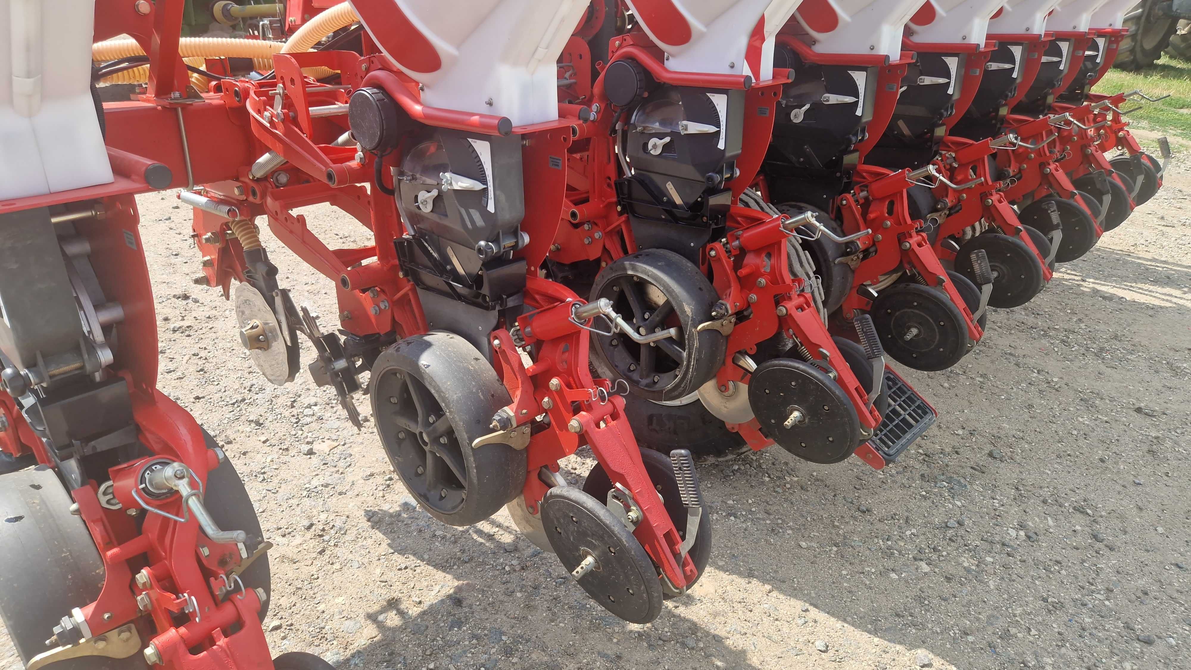 Kverneland OPTIMA TF PROFI 8