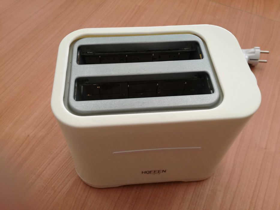 Torradeira marca Hoffen nova