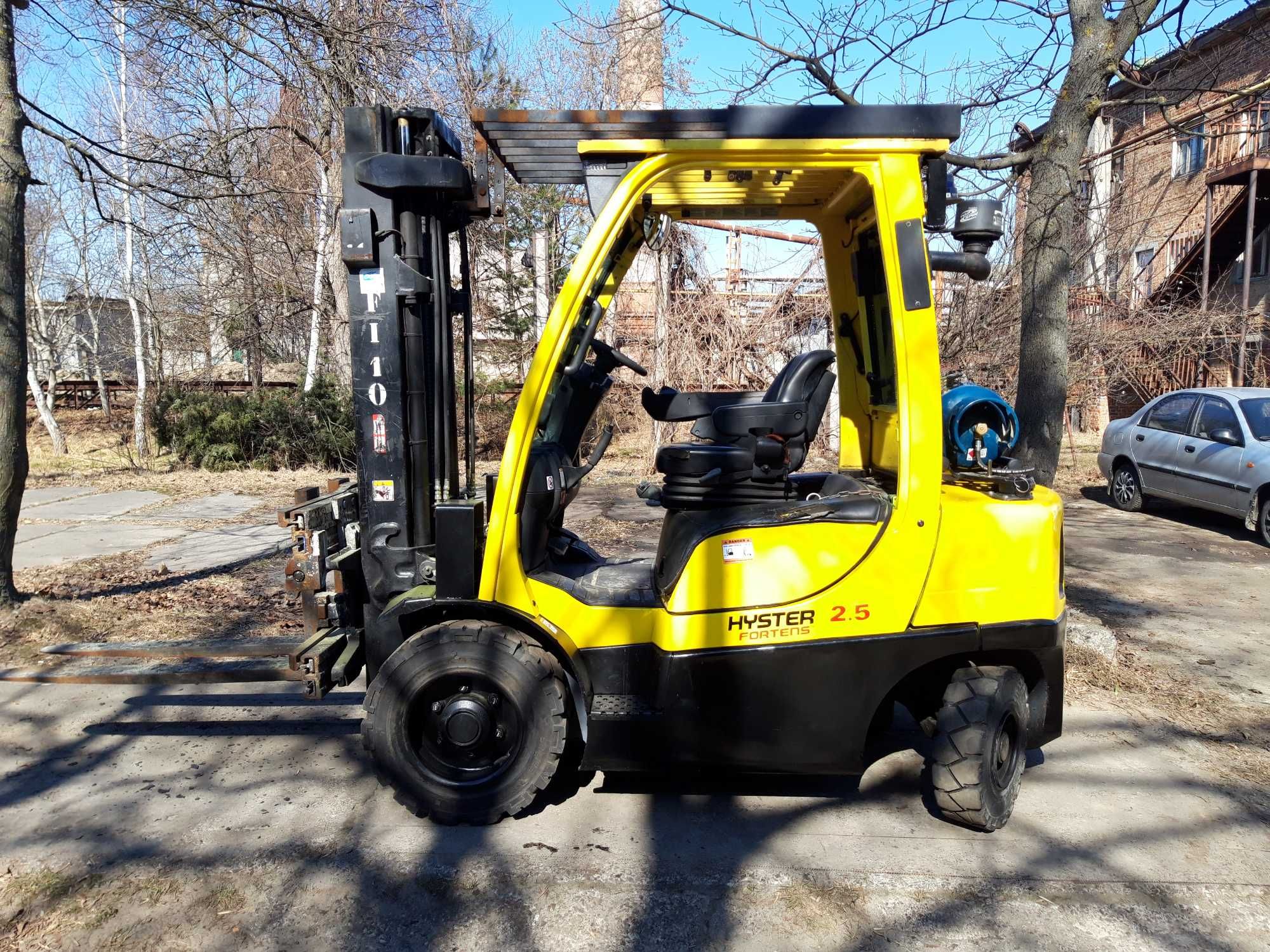 Навантажувач 2018 року HYSTER H2.5FT