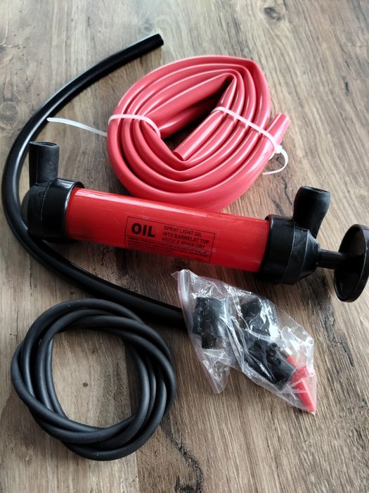 Pompka ręczna do spuszczania paliwa, wody, oleju