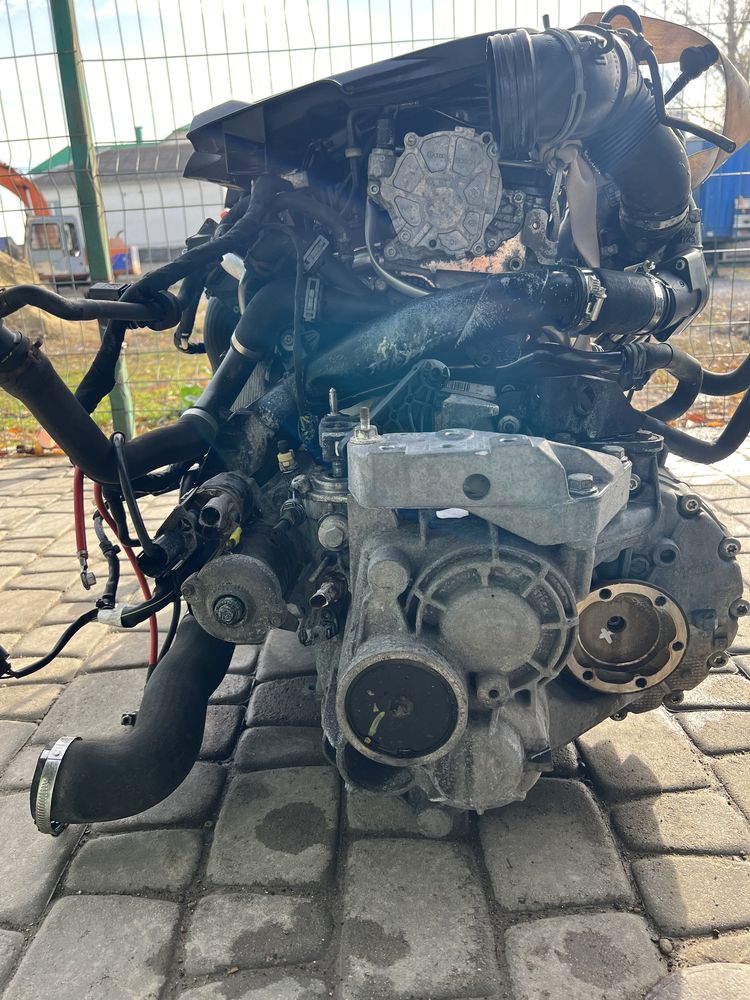 Двигун Фольцваген сс 2.0