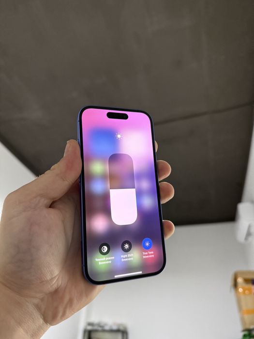 Apple iphone 16 128 gb айфон 16 як новий 100%