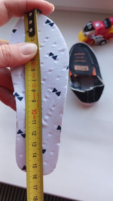 Дитячі мокасини, кеди, тапки