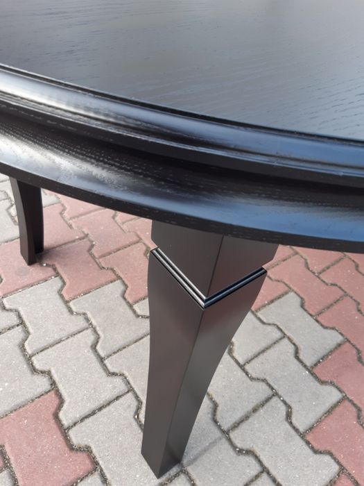 Stół okrągły czarny 150m/ 350cm  rozkładany 8 Nóg lakierowany