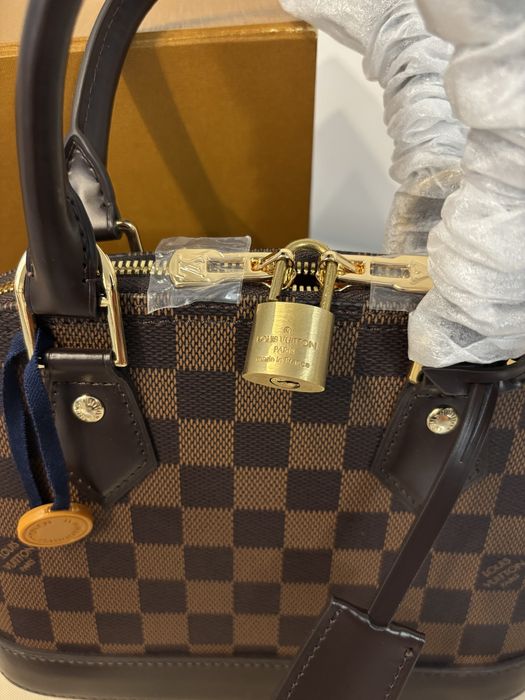 Nowa torebka Louis Vuitton Alma bb z całym zestawem idealna na prezent